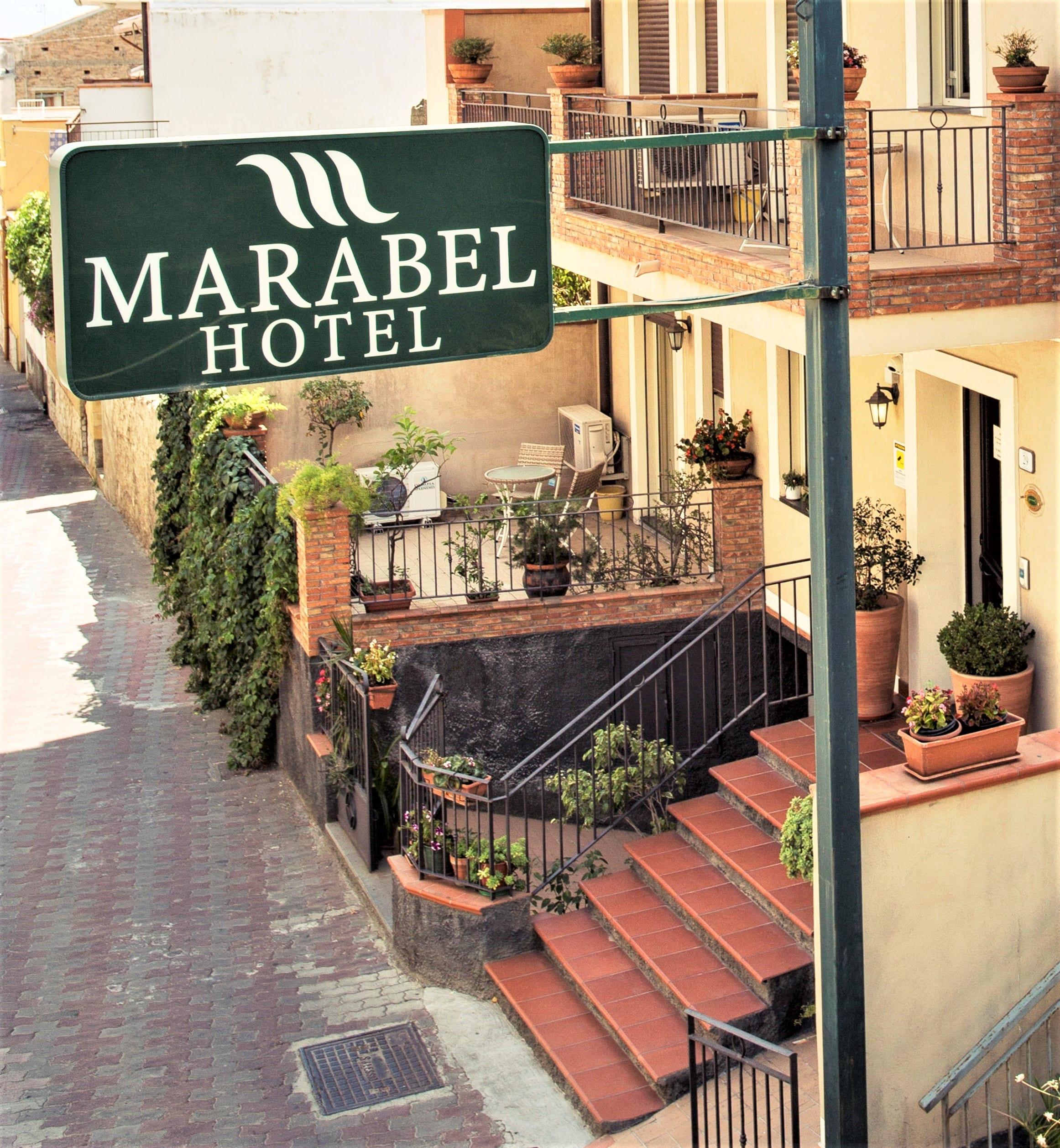 Hotel Marabel Sant'Alessio Siculo Eksteriør billede